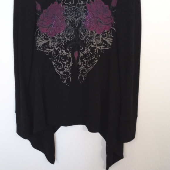 Waterfall Cardigan with Long Sleeves and Floral Embellishment - Picture 4 of 9